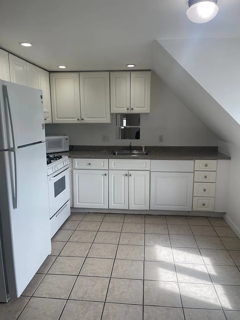 Myrtle Investment LLC — Photo 4