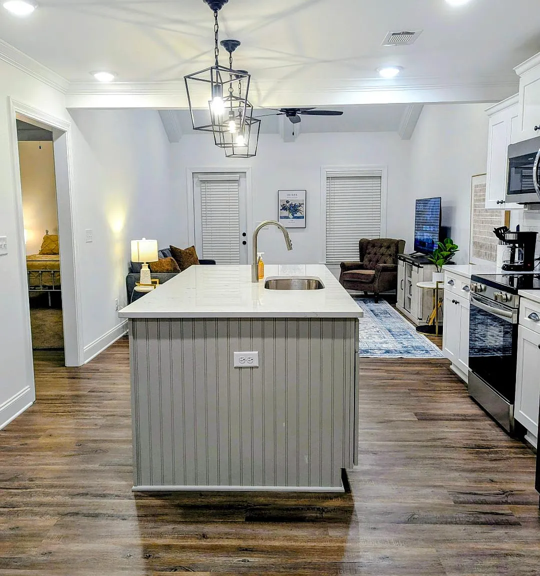 2 bed, 1191 sqft, $2,500 — Photo 2