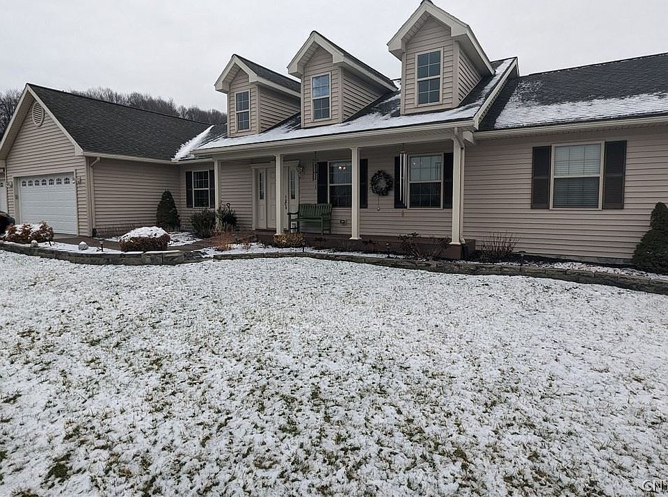 1st image of 37 Rosewood Cir