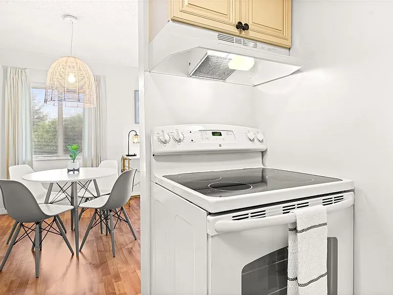 4215 E Bay Dr #1806D — Photo 13