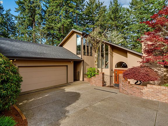 2nd image of 3506 Spring Blvd