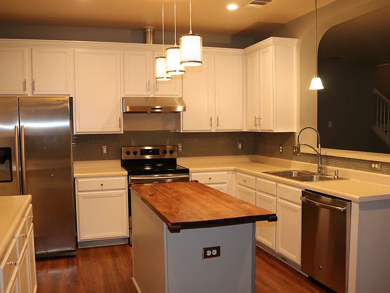13607 Riverbank Pass — Photo 9