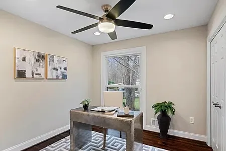 3711 Spicewood Dr — Photo 16