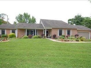 8000 W Pike, Zanesville, OH 43701