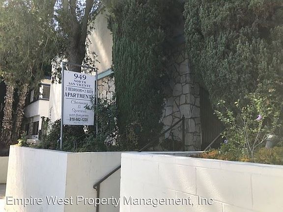 2nd image of 949 N San Vicente Blvd APT 3