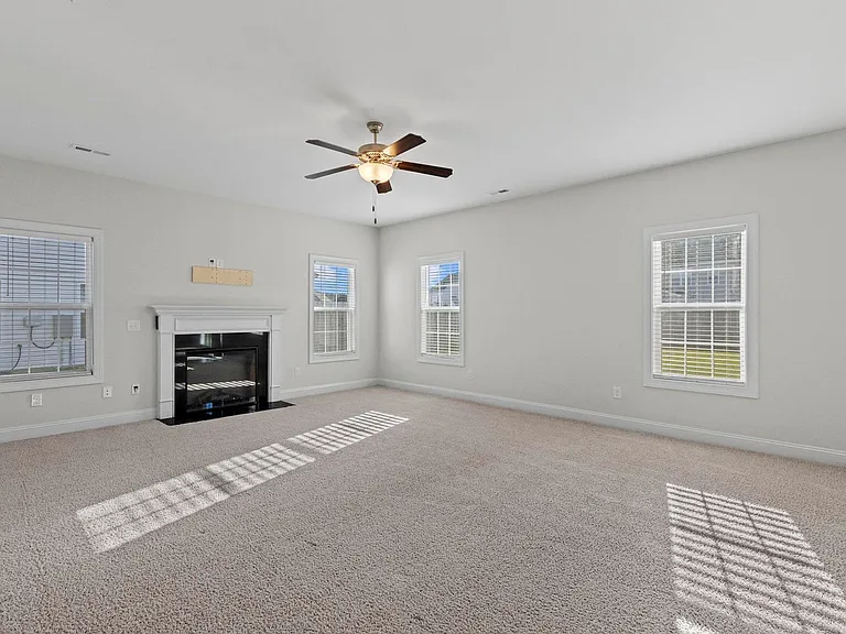 429 Nantucket Trl — Photo 11