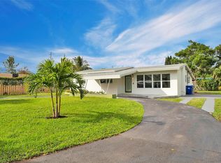 851 SW 1st Ave, Pompano Beach, FL 33060