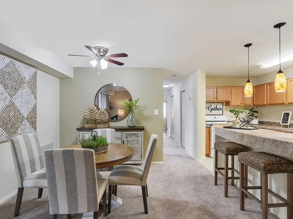 Streamside West Apartments