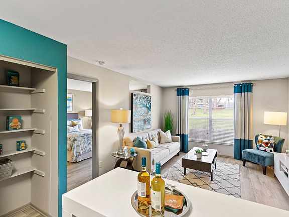 5th image of 2401 S Bumby Ave #2333B