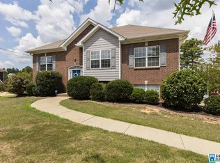 318 Parkwood Dr, Odenville, AL 35120