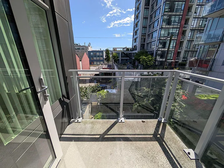 1708 Ontario St #4 — Photo 19