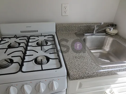 Rented by DSA Realty | media 16