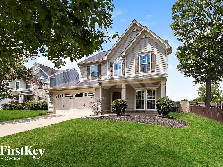4313 Roundwood Ct — Photo 2