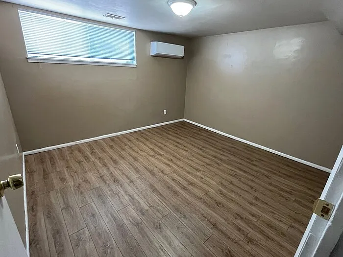 2 bed, 1.0 bath, 980 sqft, $1,250 — Photo 4