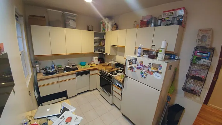 Rented by Downtown Mgt & Realty LLC | media 12