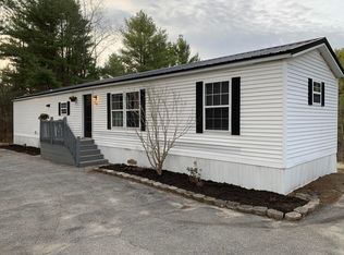 40 Jacques Ln, Windham, ME 04062