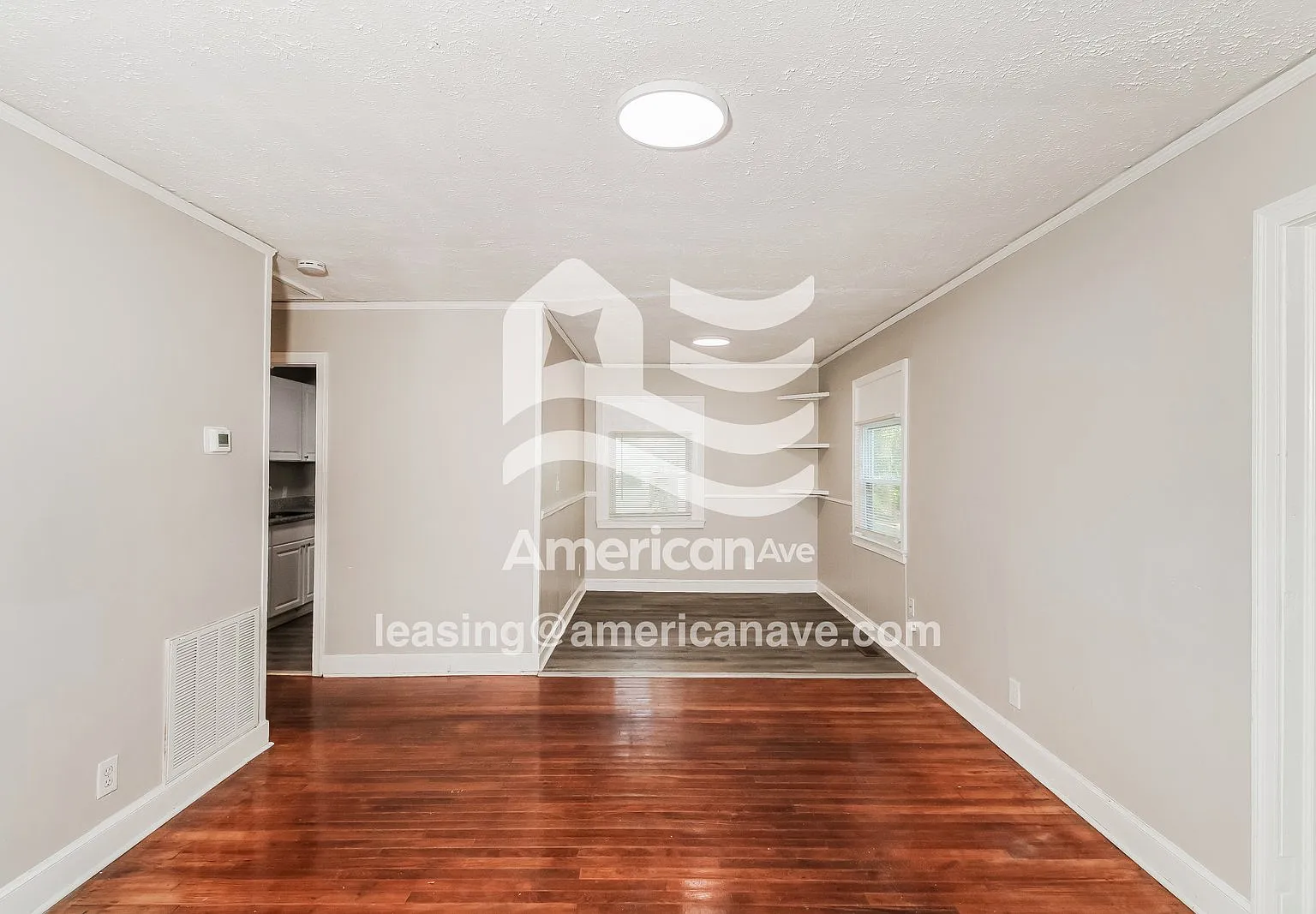 3 bed, 2.0 bath, 1088 sqft, $1,375 — Photo 4