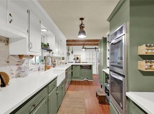 3 Oak Hill Cir, Cartersville, GA