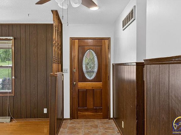 2nd image of 2494 Barton Rd