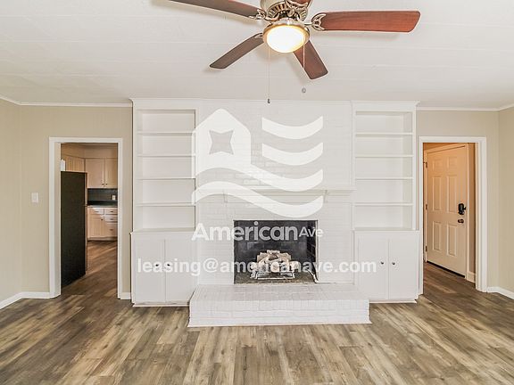 2911_003_wm_-_living_room_13047514.jpg