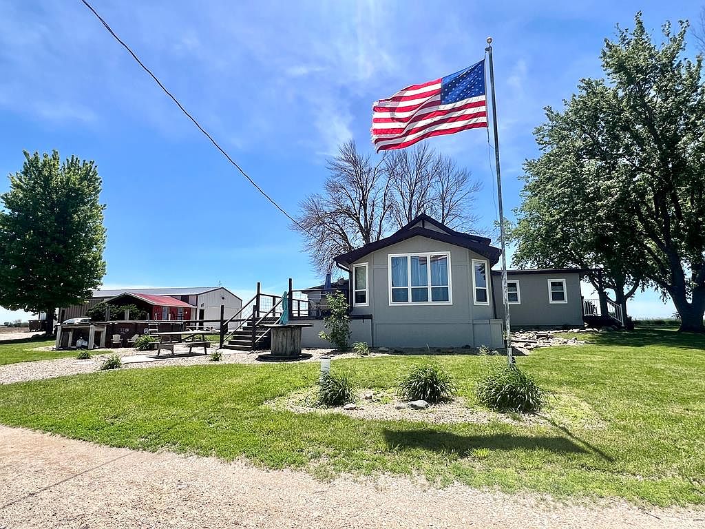 2018 Fairbanks Ave, Barnum, IA 50518 | Zillow