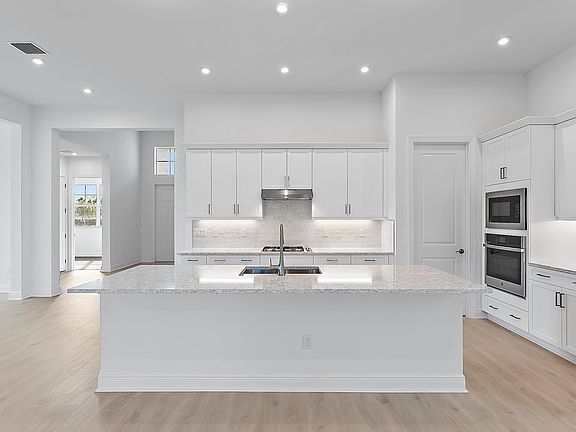 Lila Model Kitchen