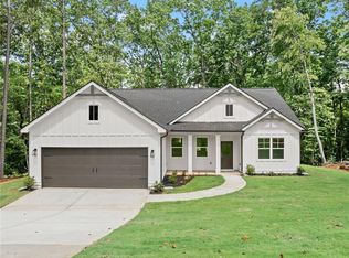 3627 Cagle Rd, Gainesville, GA 30501