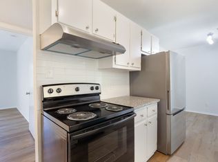 641 Powder Springs St SE APT 8, Smyrna, GA 30080