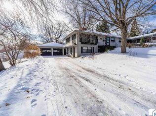 626 Austin Dr, Saint Peter, MN 56082