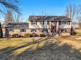 31 Ogden Dr, Birdsboro, PA 19508