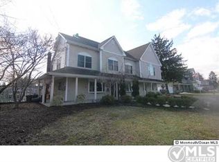 15 Pearl St, Middletown, NJ 07748
