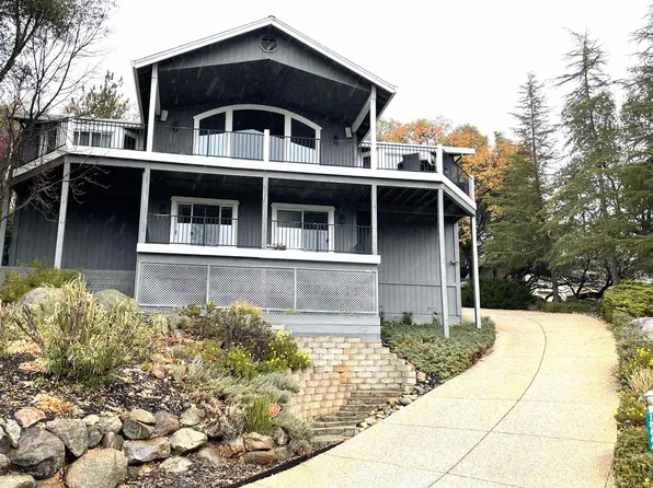 18666 Hummingbird Dr, Penn Valley, CA 95946