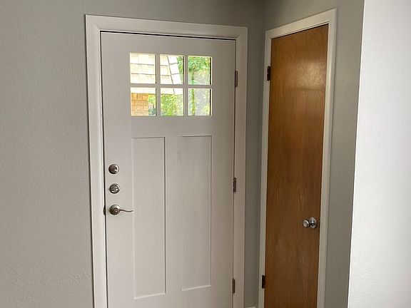 2nd image of 2724 McCart Ave