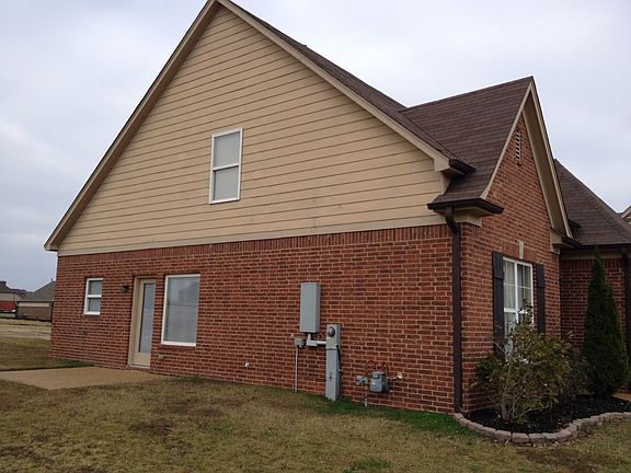 4th image of 9266 Windy Meadow Ln