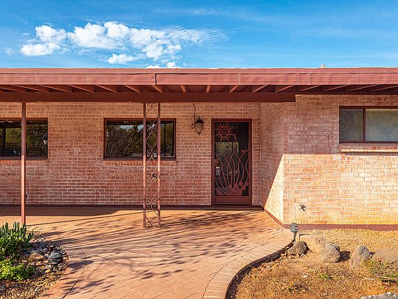 5th image of 7505 N San Lorenzo Dr