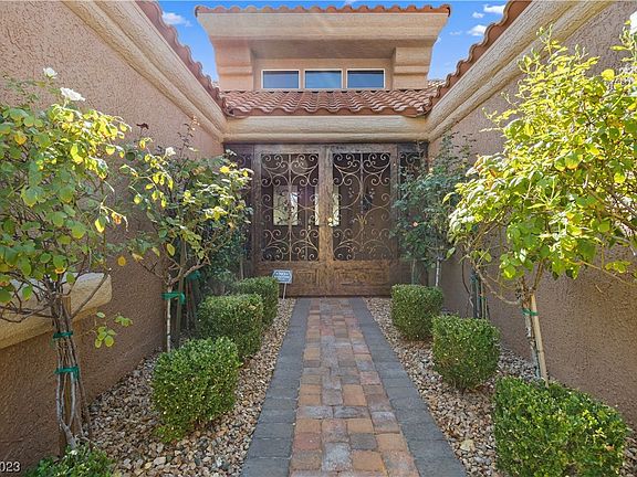 3rd image of 9029 Starmount Dr