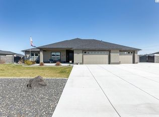 12415 Clark Fork Rd, Pasco, WA 99301