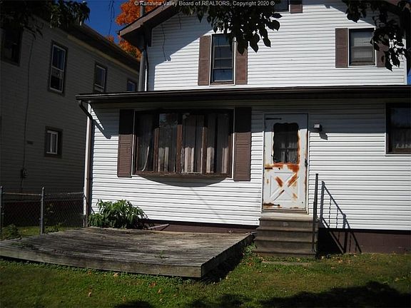 5th image of 18 9th Ave