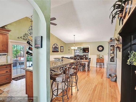 3rd image of 7329 NW 38th Ct