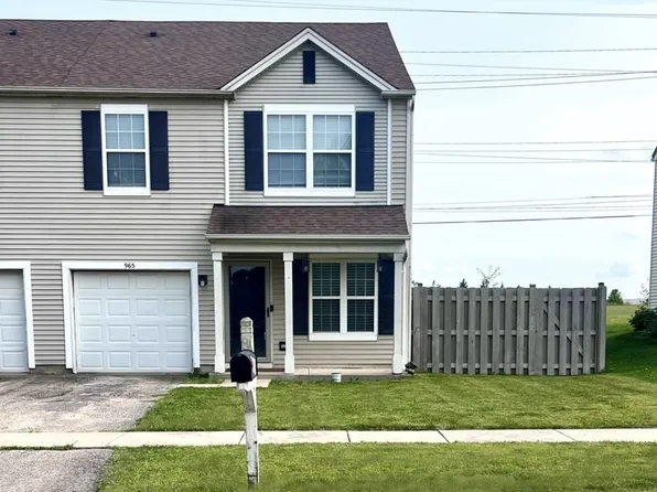 965 W Savannah Dr, Romeoville, IL 60446