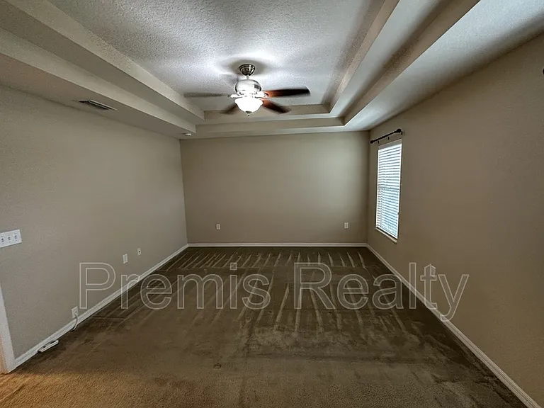 11875 77th Ct — Photo 7