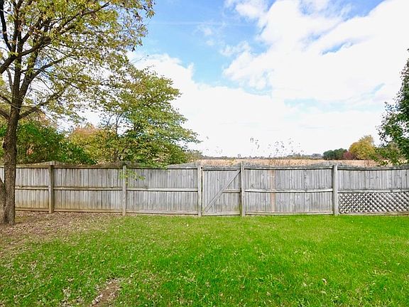 4th image of 1778 Roosevelt Dr
