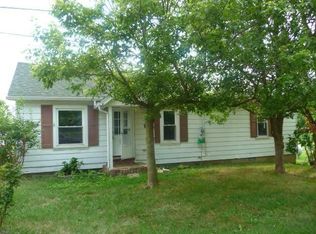 217 W Mulberry St, Waynesfield, OH 45896
