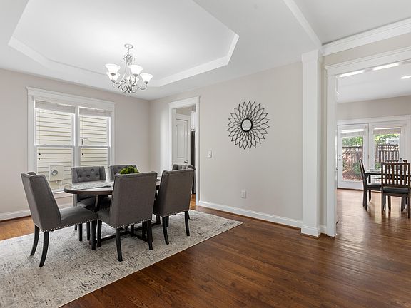 3rd image of 117 Naperville Dr