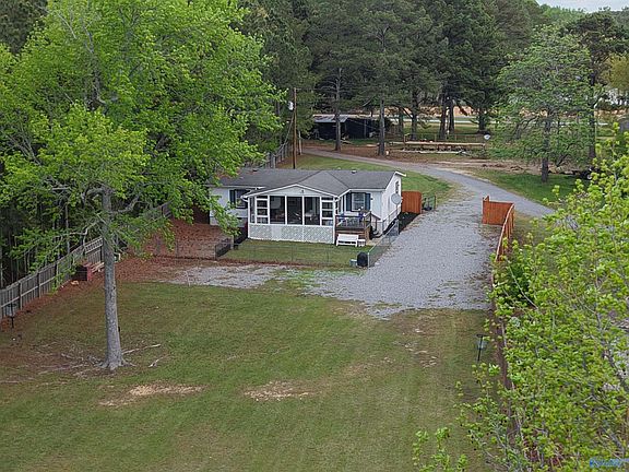 3rd image of 436 County Road 600