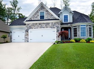 11240 Quail Hollow Dr, Concord Township, OH 44077
