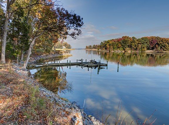 4th image of 951 Bonum Point Ln