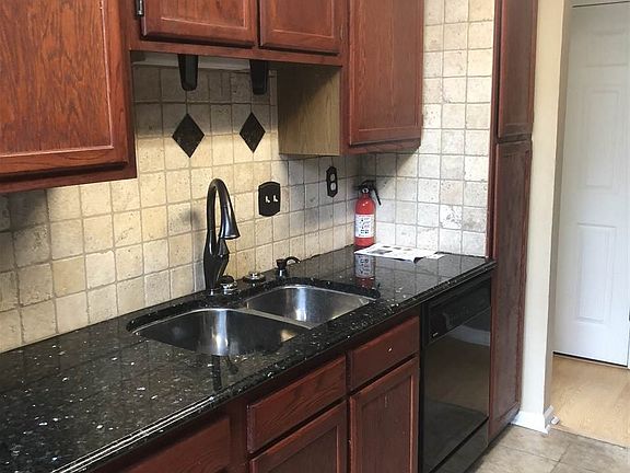 3rd image of 1115 Stones Throw Dr NW