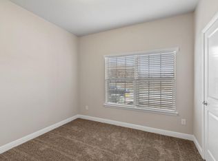 325 Roundstone Rd, Haslet, TX 76052