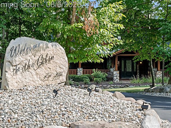 2nd image of 4489 Clara Louise Ct